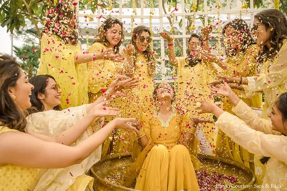 haldi outfit for bride sister