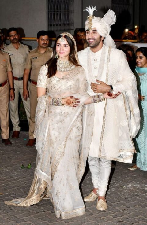 Alia bhat white color saree wedding look