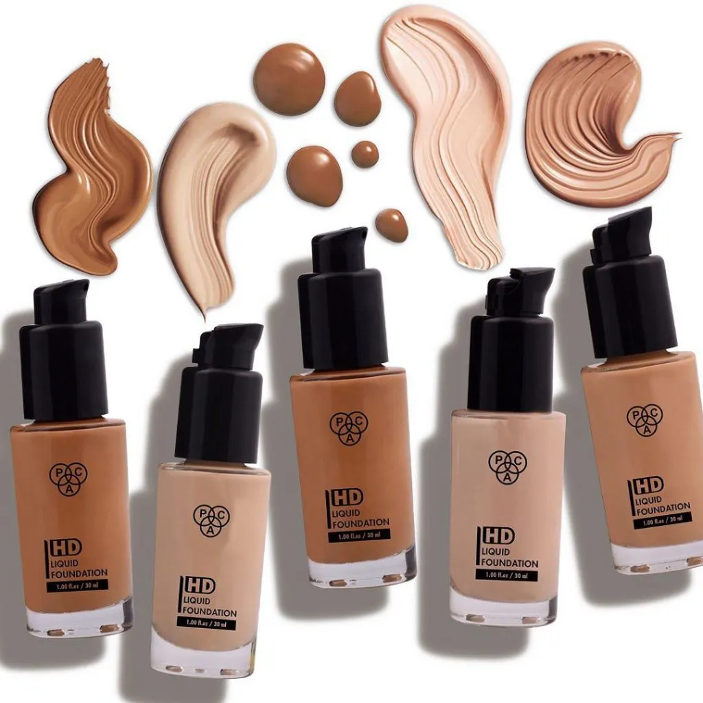 Best foundation for oily skin in India's humid climate.