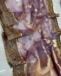 Zari border saree-min