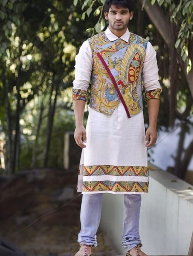 handmade stylish outfit with some traditional touch, trending navratri outfit, pepandpanache