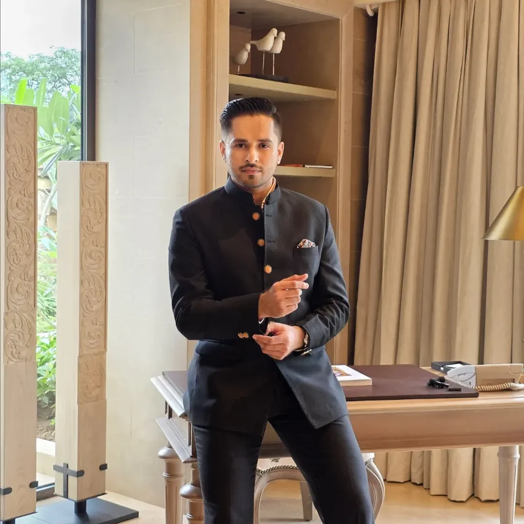 Classic jodhpuri suit