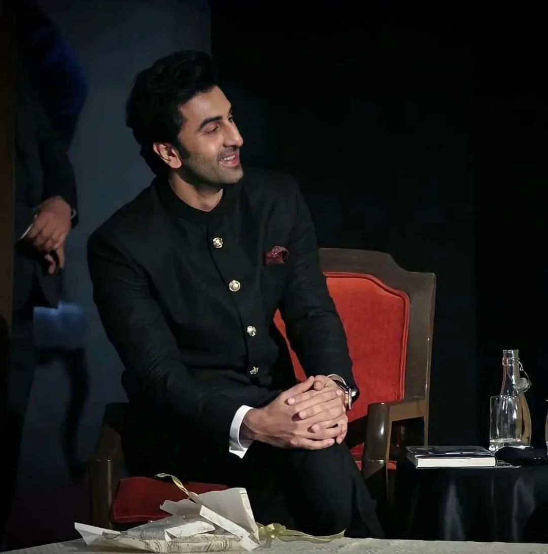 Ranbir kapoor in jodhpuri suit