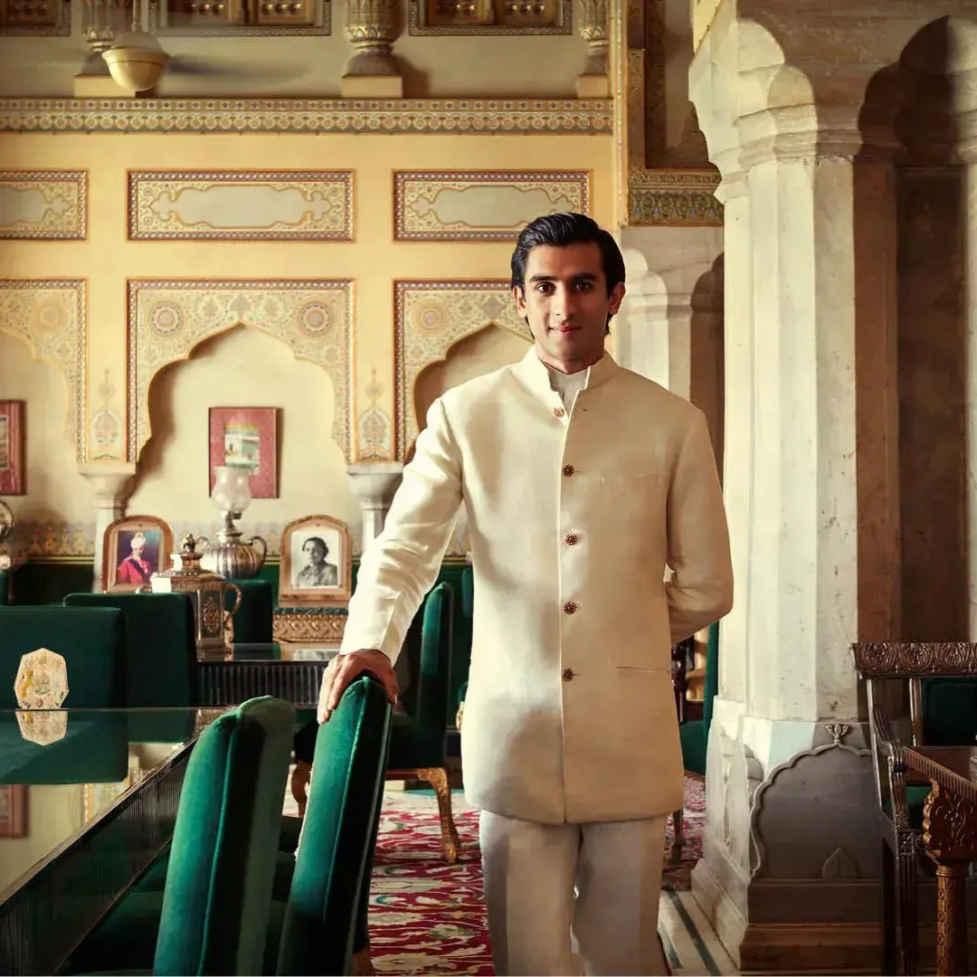 Royal jodhpuri suit