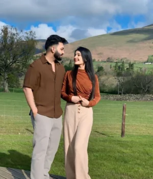 Casual pre wedding photo shoot